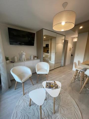 "Magnifique 2 Pieces " 150M Plages Et 500M Centre De Cabourg Exterior foto